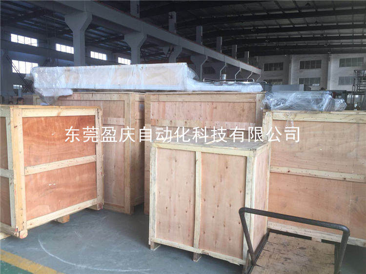 國外瓶裝水整套產線調試好備發